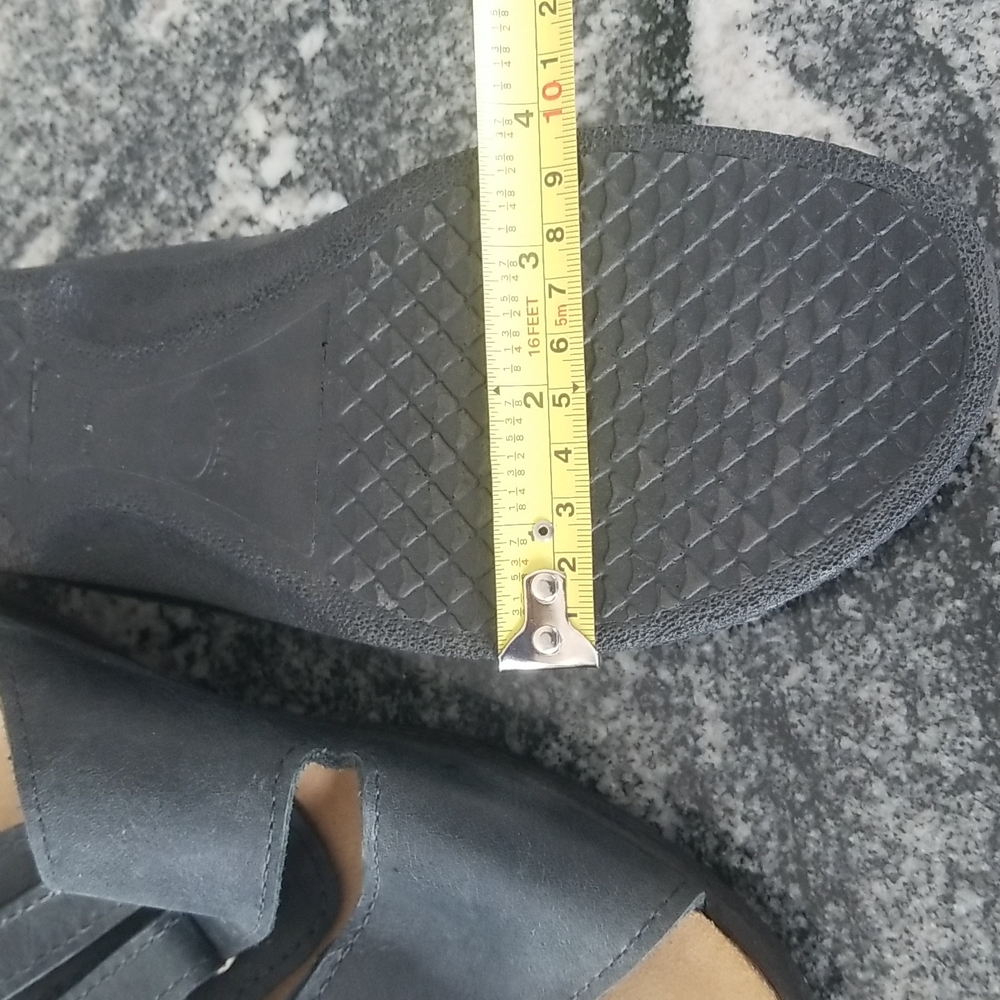 T.S.K. Made in Canada ❤ Sz 40 ❤ Like New ❤ Handmade Sustainable Leather European - Picture 9 of 10